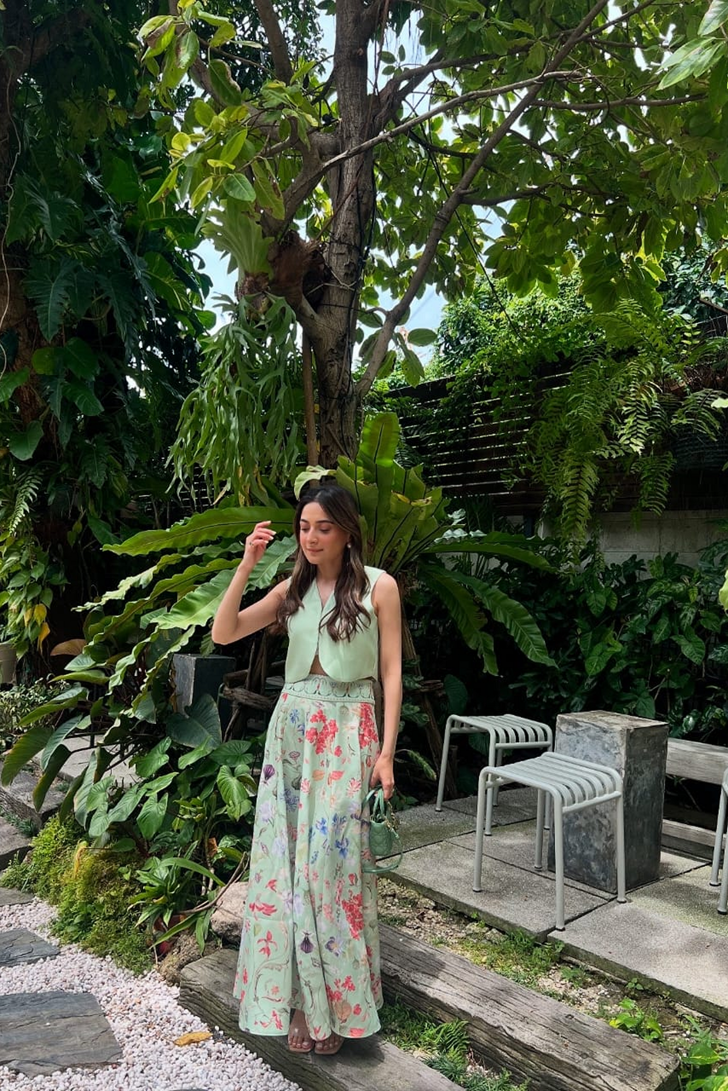 ITIKA ARORA | Olivia